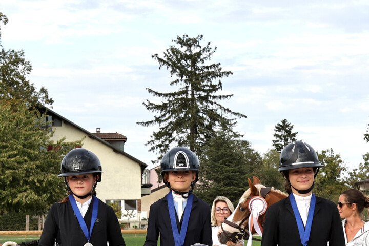 Avu1026PodiumPoney_2596