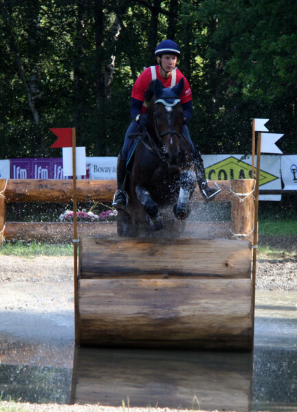 Cross-09