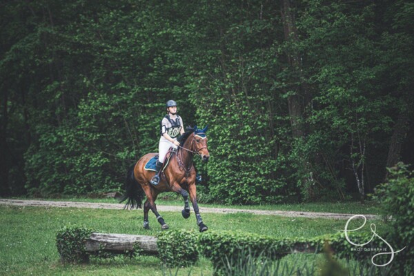 LaraJenny_PhotoSorayaGloorExquis
